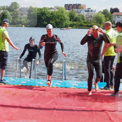 16.06.2024 - 7 Türme Triathlon KatJ http://msf.ph/oto/6299731 16.06.2024 11:15:20 Schwimmen 21, 45, 166, 182, 183, 215, 267, 275, 287, 294 meine-sportfotos.de