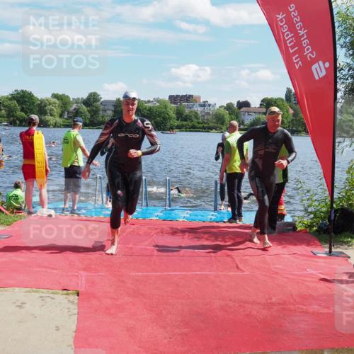 16.06.2024 - 7 Türme Triathlon KatJ http://msf.ph/oto/6299740 16.06.2024 11:15:22 Schwimmen 21, 45, 166, 182, 183, 215, 267, 275, 287, 294 meine-sportfotos.de