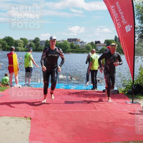 16.06.2024 - 7 Türme Triathlon KatJ http://msf.ph/oto/6299744 16.06.2024 11:15:22 Schwimmen 21, 45, 166, 182, 183, 215, 267, 275, 287, 294 meine-sportfotos.de