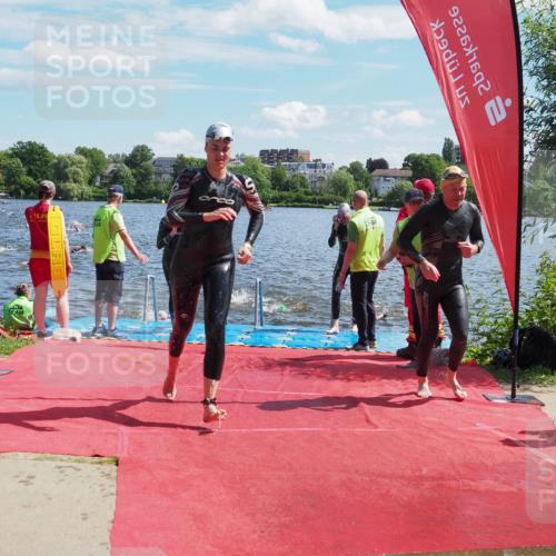 16.06.2024 - 7 Türme Triathlon KatJ http://msf.ph/oto/6299748 16.06.2024 11:15:22 Schwimmen 21, 45, 166, 182, 183, 215, 267, 275, 287, 294 meine-sportfotos.de
