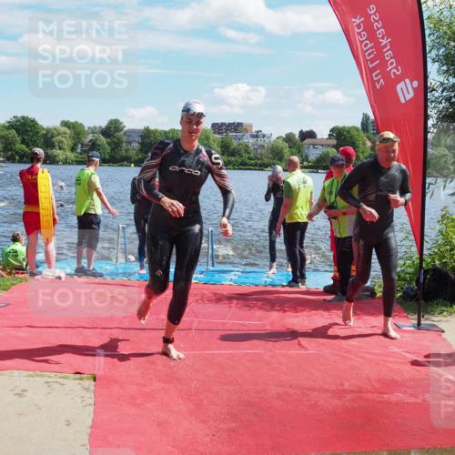 16.06.2024 - 7 Türme Triathlon KatJ http://msf.ph/oto/6299750 16.06.2024 11:15:22 Schwimmen 21, 45, 166, 182, 183, 215, 267, 275, 287, 294 meine-sportfotos.de
