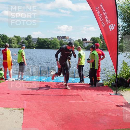 16.06.2024 - 7 Türme Triathlon KatJ http://msf.ph/oto/6299775 16.06.2024 11:15:24 Schwimmen 21, 45, 166, 182, 183, 267, 275, 287, 294 meine-sportfotos.de