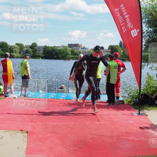 16.06.2024 - 7 Türme Triathlon KatJ http://msf.ph/oto/6299783 16.06.2024 11:15:24 Schwimmen 21, 45, 166, 182, 183, 267, 275, 287, 294 meine-sportfotos.de