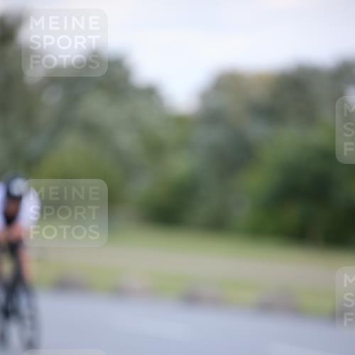 16.06.2024 - 26. Vierlanden-Triathlon Jannik Wohlers http://msf.ph/oto/6299810 16.06.2024 11:38:30 Radfahren 44, 68, 116, 251, 298, 329, 332, 346, 369 meine-sportfotos.de