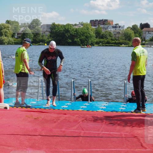16.06.2024 - 7 Türme Triathlon KatJ http://msf.ph/oto/6299831 16.06.2024 11:15:29 Schwimmen 21, 166, 182, 183, 275, 287, 294 meine-sportfotos.de