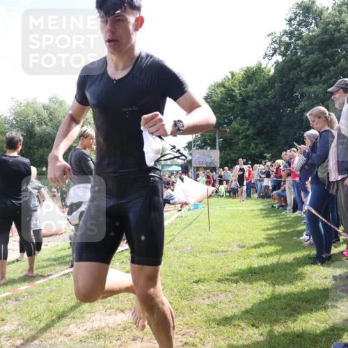 16.06.2024 - 26. Vierlanden-Triathlon Lena Gebhardt http://msf.ph/oto/6299839 16.06.2024 10:58:56 Schwimmen 251, 281, 304, 317, 320, 322, 251, 281, 304, 317, 320, 322 meine-sportfotos.de