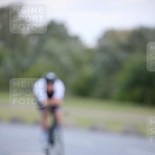 16.06.2024 - 26. Vierlanden-Triathlon Jannik Wohlers http://msf.ph/oto/6299843 16.06.2024 11:38:30 Radfahren 44, 68, 116, 251, 298, 329, 332, 346, 369 meine-sportfotos.de