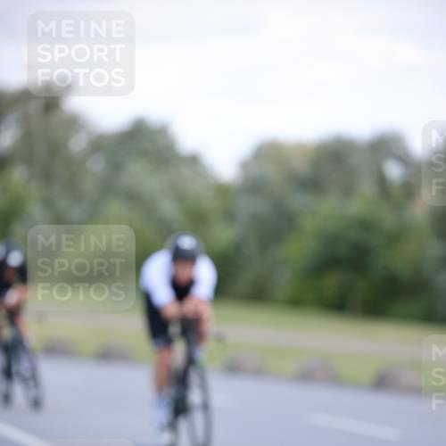 16.06.2024 - 26. Vierlanden-Triathlon Jannik Wohlers http://msf.ph/oto/6299853 16.06.2024 11:38:30 Radfahren 44, 68, 116, 251, 298, 329, 332, 346, 369 meine-sportfotos.de