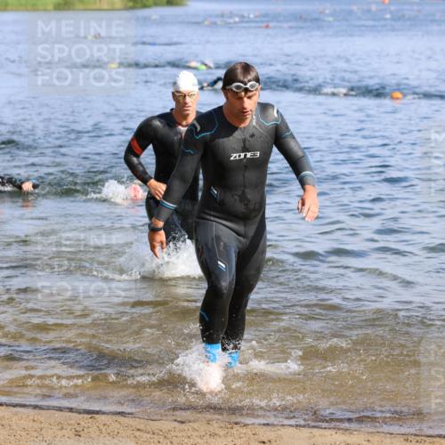 16.06.2024 - 26. Vierlanden-Triathlon Strokosch-Dieckow http://msf.ph/oto/6299864 16.06.2024 09:42:30 Schwimmen 65, 166, 177, 180, 65, 166, 177, 180 meine-sportfotos.de