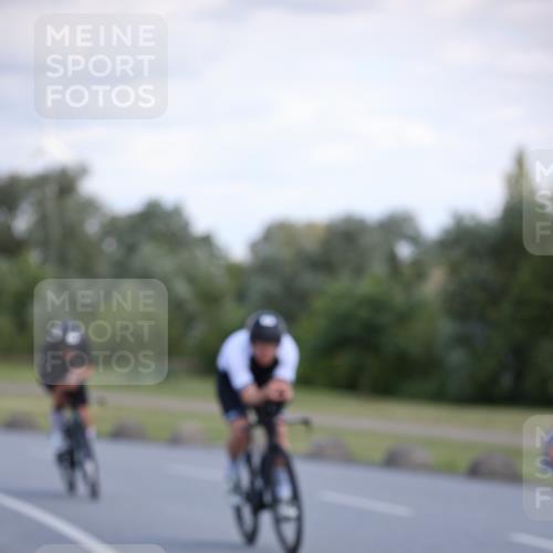 16.06.2024 - 26. Vierlanden-Triathlon Jannik Wohlers http://msf.ph/oto/6299886 16.06.2024 11:38:30 Radfahren 44, 68, 116, 251, 298, 329, 332, 346, 369 meine-sportfotos.de