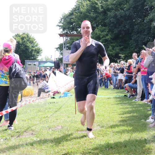 16.06.2024 - 26. Vierlanden-Triathlon Lena Gebhardt http://msf.ph/oto/6299888 16.06.2024 10:59:02 Schwimmen 262, 304, 317, 322, 351, 262, 304, 317, 322, 351 meine-sportfotos.de