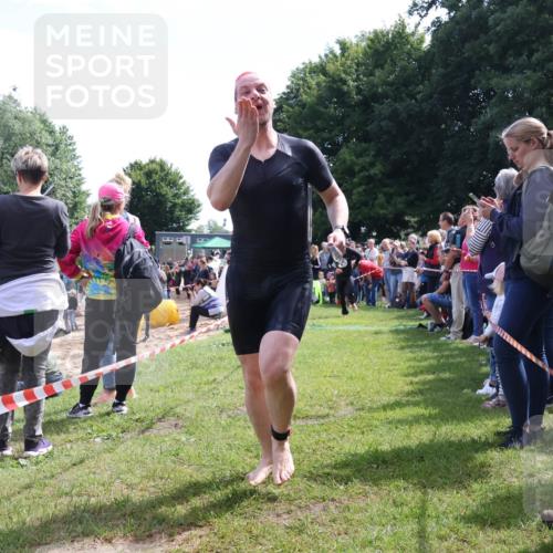 16.06.2024 - 26. Vierlanden-Triathlon Lena Gebhardt http://msf.ph/oto/6299895 16.06.2024 10:59:02 Schwimmen 262, 304, 317, 322, 351, 262, 304, 317, 322, 351 meine-sportfotos.de