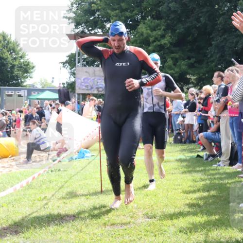 16.06.2024 - 26. Vierlanden-Triathlon Lena Gebhardt http://msf.ph/oto/6299974 16.06.2024 10:59:15 Schwimmen 247, 262, 270, 280, 312, 315, 325, 351, 247, 262, 270, 280, 312, 315, 325, 351 meine-sportfotos.de