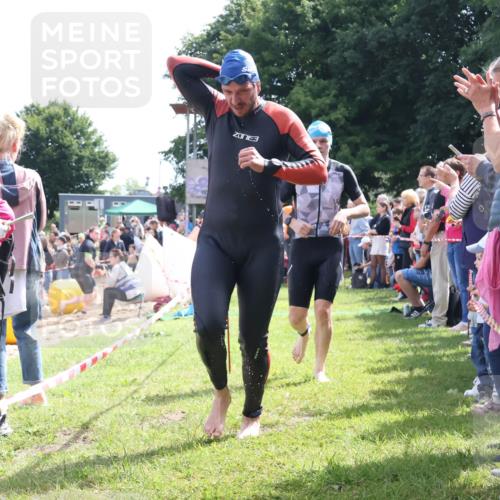 16.06.2024 - 26. Vierlanden-Triathlon Lena Gebhardt http://msf.ph/oto/6299982 16.06.2024 10:59:15 Schwimmen 247, 262, 270, 280, 312, 315, 325, 351, 247, 262, 270, 280, 312, 315, 325, 351 meine-sportfotos.de