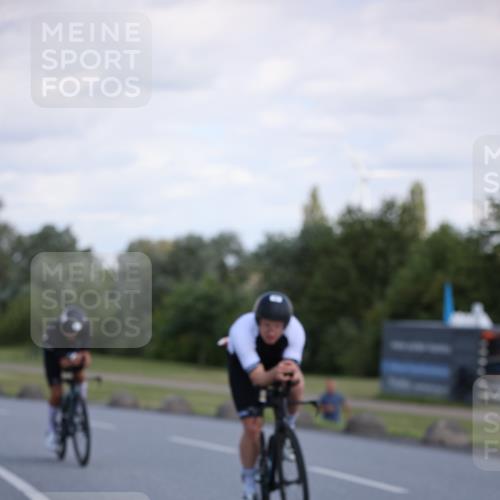 16.06.2024 - 26. Vierlanden-Triathlon Jannik Wohlers http://msf.ph/oto/6300000 16.06.2024 11:38:31 Radfahren 44, 68, 116, 251, 298, 329, 332, 346, 369 meine-sportfotos.de