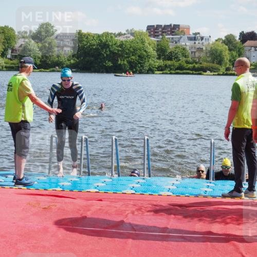 16.06.2024 - 7 Türme Triathlon KatJ http://msf.ph/oto/6300016 16.06.2024 11:15:48 Schwimmen 163, 182, 183, 193, 219, 275 meine-sportfotos.de