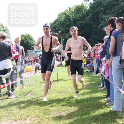 16.06.2024 - 26. Vierlanden-Triathlon Lena Gebhardt http://msf.ph/oto/6300069 16.06.2024 10:59:21 Schwimmen 247, 270, 280, 312, 315, 325, 330, 247, 270, 280, 312, 315, 325, 330 meine-sportfotos.de