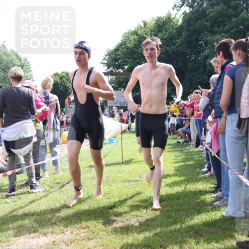 16.06.2024 - 26. Vierlanden-Triathlon Lena Gebhardt http://msf.ph/oto/6300078 16.06.2024 10:59:22 Schwimmen 247, 270, 280, 312, 315, 325, 330, 247, 270, 280, 312, 315, 325, 330 meine-sportfotos.de