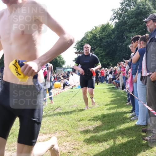 16.06.2024 - 26. Vierlanden-Triathlon Lena Gebhardt http://msf.ph/oto/6300100 16.06.2024 10:59:23 Schwimmen 247, 270, 280, 312, 315, 325, 330, 247, 270, 280, 312, 315, 325, 330 meine-sportfotos.de