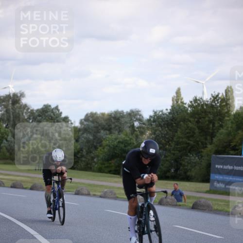 16.06.2024 - 26. Vierlanden-Triathlon Jannik Wohlers http://msf.ph/oto/6300102 16.06.2024 11:38:31 Radfahren 44, 68, 116, 251, 298, 329, 332, 346, 369 meine-sportfotos.de