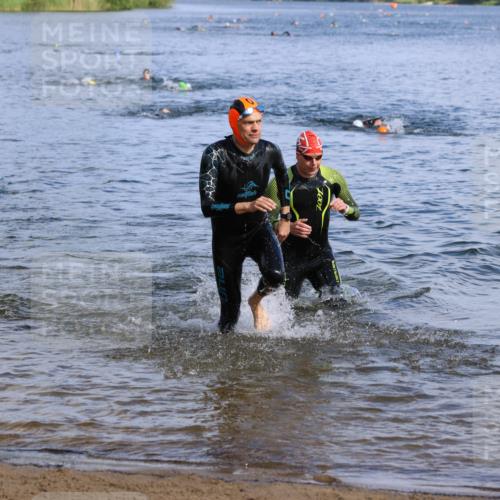 16.06.2024 - 26. Vierlanden-Triathlon Strokosch-Dieckow http://msf.ph/oto/6300137 16.06.2024 09:42:37 Schwimmen 65, 114, 166, 180, 65, 114, 166, 180 meine-sportfotos.de