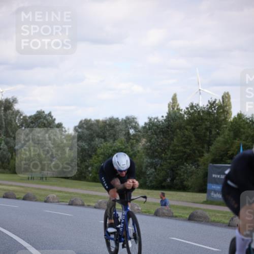 16.06.2024 - 26. Vierlanden-Triathlon Jannik Wohlers http://msf.ph/oto/6300142 16.06.2024 11:38:32 Radfahren 44, 68, 116, 251, 298, 332, 346, 369 meine-sportfotos.de