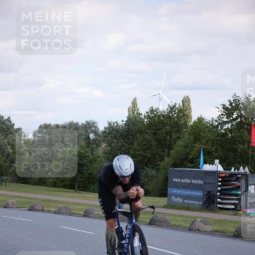 16.06.2024 - 26. Vierlanden-Triathlon Jannik Wohlers http://msf.ph/oto/6300167 16.06.2024 11:38:32 Radfahren 44, 68, 116, 251, 298, 332, 346, 369 meine-sportfotos.de