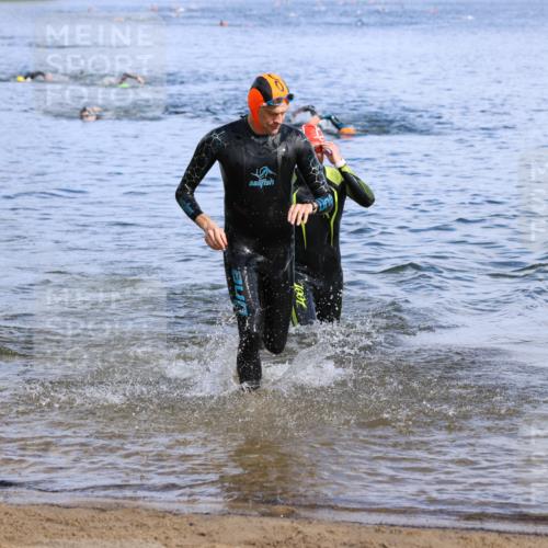 16.06.2024 - 26. Vierlanden-Triathlon Strokosch-Dieckow http://msf.ph/oto/6300184 16.06.2024 09:42:37 Schwimmen 65, 114, 166, 180, 65, 114, 166, 180 meine-sportfotos.de