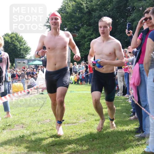 16.06.2024 - 26. Vierlanden-Triathlon Lena Gebhardt http://msf.ph/oto/6300231 16.06.2024 10:59:32 Schwimmen 271, 280, 330, 271, 280, 330 meine-sportfotos.de