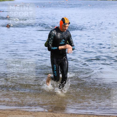 16.06.2024 - 26. Vierlanden-Triathlon Strokosch-Dieckow http://msf.ph/oto/6300275 16.06.2024 09:42:38 Schwimmen 65, 114, 129, 166, 180, 65, 114, 129, 166, 180 meine-sportfotos.de