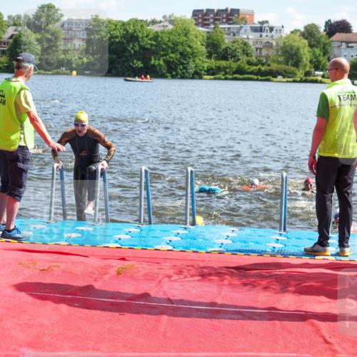 16.06.2024 - 7 Türme Triathlon KatJ http://msf.ph/oto/6300291 16.06.2024 11:16:11 Schwimmen 30, 158, 163, 193, 199, 219, 283 meine-sportfotos.de