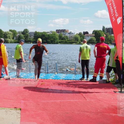 16.06.2024 - 7 Türme Triathlon KatJ http://msf.ph/oto/6300340 16.06.2024 11:16:15 Schwimmen 30, 158, 163, 175, 193, 199, 219, 283 meine-sportfotos.de