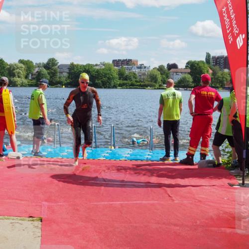 16.06.2024 - 7 Türme Triathlon KatJ http://msf.ph/oto/6300353 16.06.2024 11:16:15 Schwimmen 30, 158, 163, 175, 193, 199, 219, 283 meine-sportfotos.de