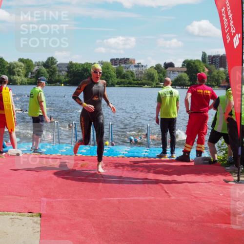 16.06.2024 - 7 Türme Triathlon KatJ http://msf.ph/oto/6300364 16.06.2024 11:16:15 Schwimmen 30, 158, 163, 175, 193, 199, 219, 283 meine-sportfotos.de
