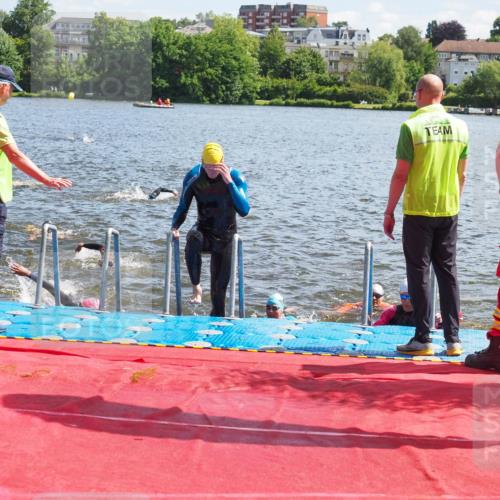 16.06.2024 - 7 Türme Triathlon KatJ http://msf.ph/oto/6300388 16.06.2024 11:16:18 Schwimmen 30, 158, 175, 193, 199, 219, 283 meine-sportfotos.de