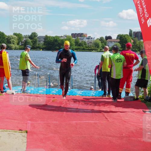 16.06.2024 - 7 Türme Triathlon KatJ http://msf.ph/oto/6300440 16.06.2024 11:16:21 Schwimmen 30, 158, 175, 193, 199, 217, 219, 231, 283 meine-sportfotos.de