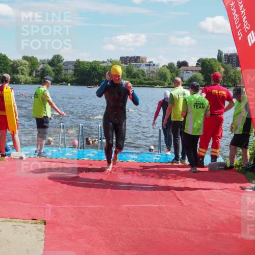 16.06.2024 - 7 Türme Triathlon KatJ http://msf.ph/oto/6300456 16.06.2024 11:16:21 Schwimmen 30, 158, 175, 193, 199, 217, 219, 231, 283 meine-sportfotos.de