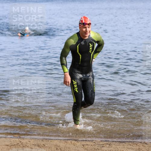 16.06.2024 - 26. Vierlanden-Triathlon Strokosch-Dieckow http://msf.ph/oto/6300460 16.06.2024 09:42:41 Schwimmen 65, 82, 114, 129, 166, 180, 65, 82, 114, 129, 166, 180 meine-sportfotos.de
