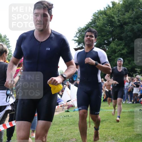 16.06.2024 - 26. Vierlanden-Triathlon Lena Gebhardt http://msf.ph/oto/6300464 16.06.2024 10:59:59 Schwimmen 232, 242, 246, 248, 261, 284, 286, 335, 337, 232, 242, 246, 248, 261, 284, 286, 335, 337 meine-sportfotos.de