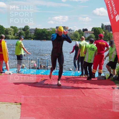 16.06.2024 - 7 Türme Triathlon KatJ http://msf.ph/oto/6300465 16.06.2024 11:16:21 Schwimmen 30, 158, 175, 193, 199, 217, 219, 231, 283 meine-sportfotos.de