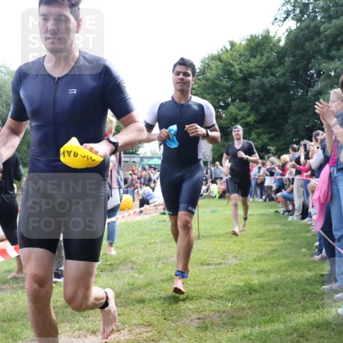16.06.2024 - 26. Vierlanden-Triathlon Lena Gebhardt http://msf.ph/oto/6300469 16.06.2024 11:00:00 Schwimmen 232, 242, 246, 248, 261, 284, 286, 335, 337, 232, 242, 246, 248, 261, 284, 286, 335, 337 meine-sportfotos.de