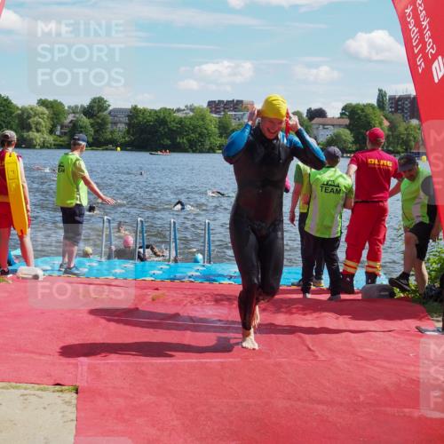16.06.2024 - 7 Türme Triathlon KatJ http://msf.ph/oto/6300484 16.06.2024 11:16:22 Schwimmen 30, 37, 158, 175, 193, 199, 217, 219, 231, 283 meine-sportfotos.de