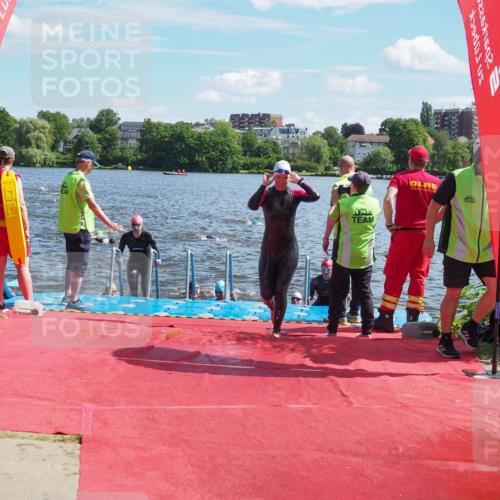 16.06.2024 - 7 Türme Triathlon KatJ http://msf.ph/oto/6300487 16.06.2024 11:16:23 Schwimmen 30, 37, 158, 175, 193, 199, 217, 219, 231, 283 meine-sportfotos.de