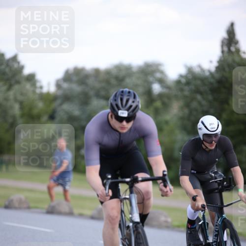 16.06.2024 - 26. Vierlanden-Triathlon Jannik Wohlers http://msf.ph/oto/6300528 16.06.2024 11:38:38 Radfahren 44, 68, 201, 215, 281, 369 meine-sportfotos.de