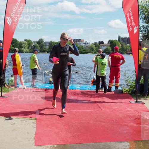 16.06.2024 - 7 Türme Triathlon KatJ http://msf.ph/oto/6300569 16.06.2024 11:16:28 Schwimmen 30, 37, 158, 175, 193, 199, 217, 219, 231, 283, 289 meine-sportfotos.de