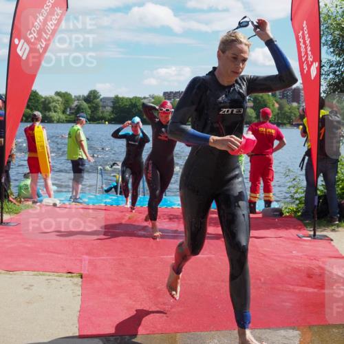 16.06.2024 - 7 Türme Triathlon KatJ http://msf.ph/oto/6300592 16.06.2024 11:16:28 Schwimmen 30, 37, 158, 175, 193, 199, 217, 219, 231, 283, 289 meine-sportfotos.de