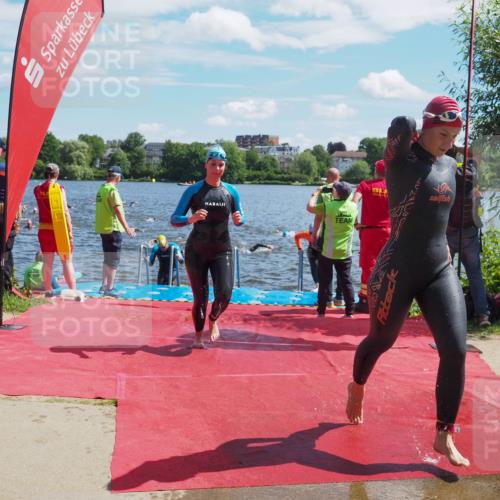 16.06.2024 - 7 Türme Triathlon KatJ http://msf.ph/oto/6300636 16.06.2024 11:16:29 Schwimmen 30, 37, 158, 175, 193, 199, 217, 219, 231, 283, 289 meine-sportfotos.de