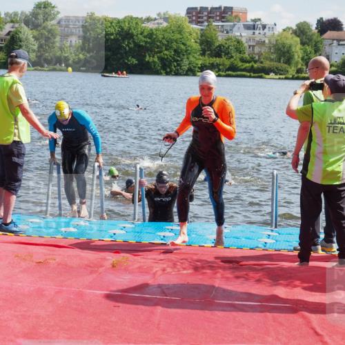 16.06.2024 - 7 Türme Triathlon KatJ http://msf.ph/oto/6300642 16.06.2024 11:16:31 Schwimmen 22, 30, 37, 158, 175, 193, 199, 217, 231, 283, 289 meine-sportfotos.de