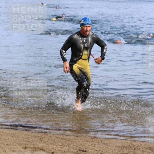 16.06.2024 - 26. Vierlanden-Triathlon Strokosch-Dieckow http://msf.ph/oto/6300647 16.06.2024 09:42:46 Schwimmen 82, 114, 129, 166, 82, 114, 129, 166 meine-sportfotos.de
