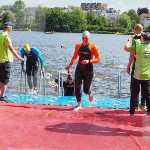 16.06.2024 - 7 Türme Triathlon KatJ http://msf.ph/oto/6300648 16.06.2024 11:16:31 Schwimmen 22, 30, 37, 158, 175, 193, 199, 217, 231, 283, 289 meine-sportfotos.de